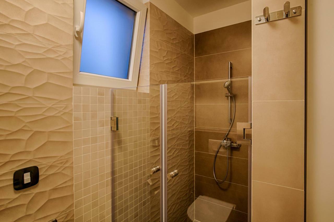 Deluxe New Apartments - Few Steps From The Beach - Luxury Holiday With Style - By Traveler Tourist Agency Krk Krk Town Εξωτερικό φωτογραφία